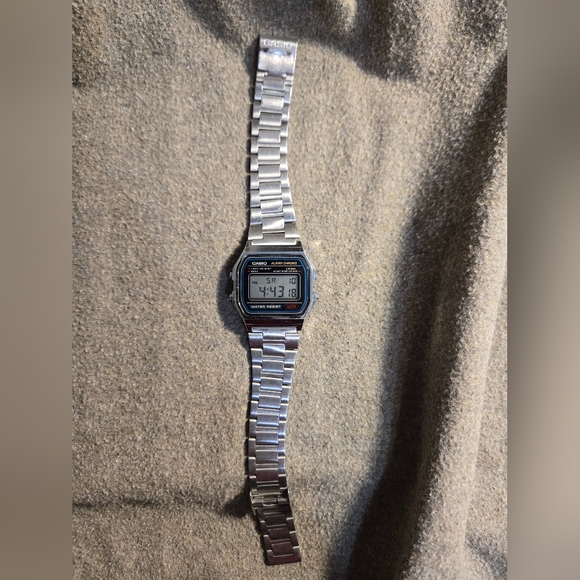 Casio A158WA Watch - Picture 4 of 4